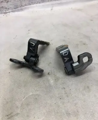 Volvo V40 Cross country Front door hinge set 31352691