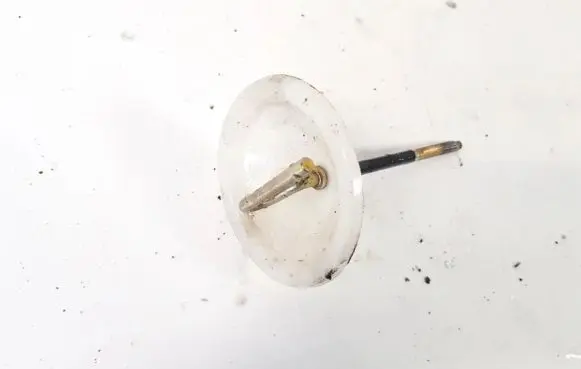 Ford Focus Spare wheel bolt 