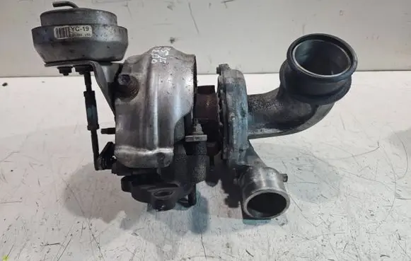 Toyota Avensis T250 Turbo 1720104060