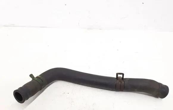 Volkswagen Multivan T4 Engine coolant pipe/hose 701819372B