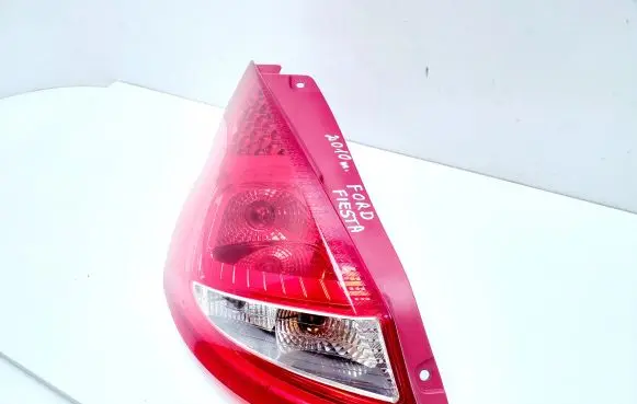 Ford Fiesta Rear/tail lights 8A6113405A