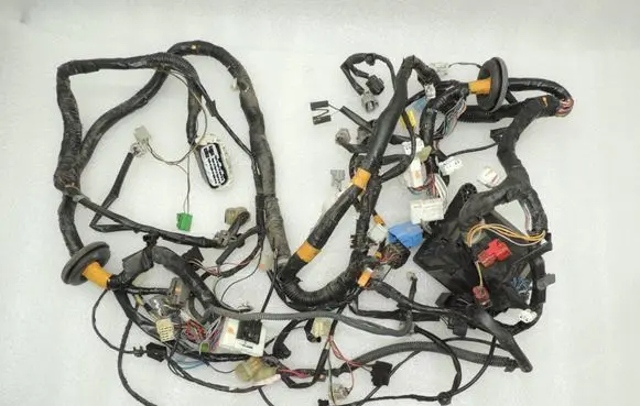 Suzuki Jimny Engine installation wiring loom 3609976J40 3691076J40