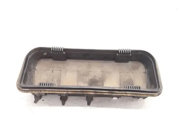 Honda Accord Quarter panel pressure vent 