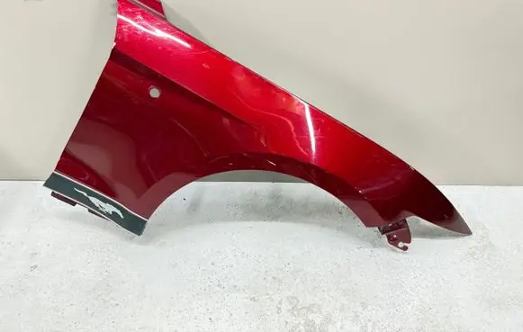 Ford Mustang VI Fender