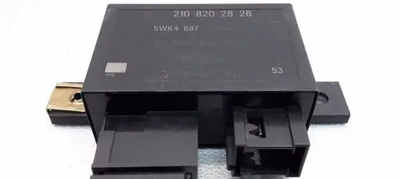 Mercedes-Benz C W202 Other relay A2108202826