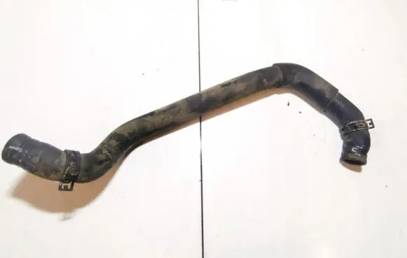 Nissan X-Trail T30 Engine coolant pipe/hose