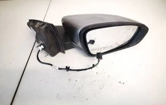 Chrysler 200 Front door electric wing mirror 324580