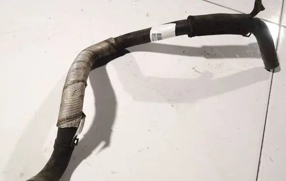 Chevrolet Captiva Engine coolant pipe/hose