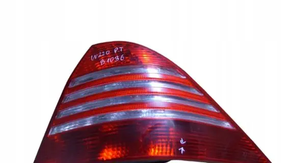 Mercedes-Benz S W220 Rear/tail lights