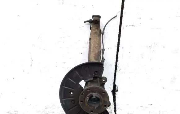 Audi Q7 4L Front wheel hub spindle knuckle 7L0407258A