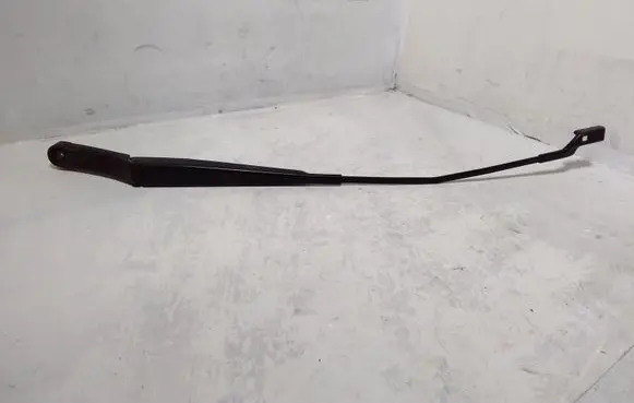 Volkswagen Golf VII Front wiper blade arm 5G2955409