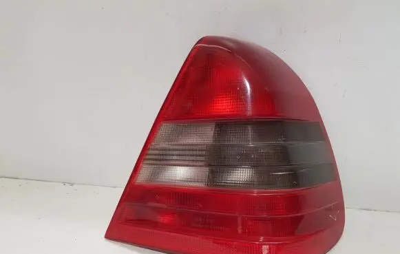 Mercedes-Benz C W202 Rear/tail lights 2028201264