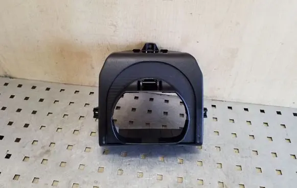 Steering wheel column trim