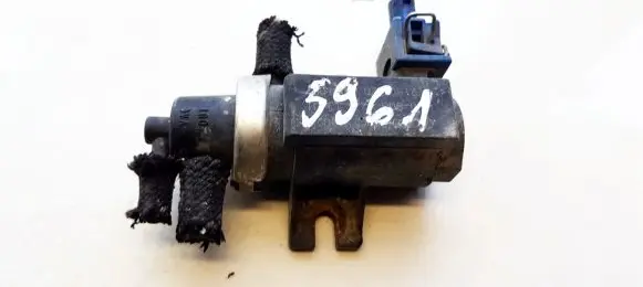 Volkswagen Caddy Turbo solenoid valve 72190320 1H0906627