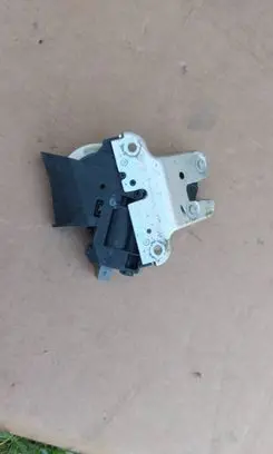 Audi A8 S8 D3 4E Tailgate/trunk/boot lock/catch/latch 827505