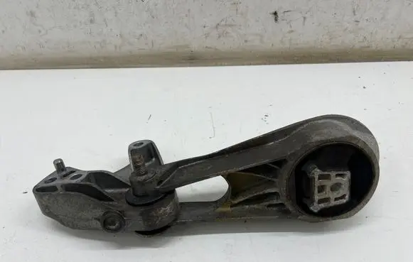 Opel Insignia B Gearbox mount 84879828