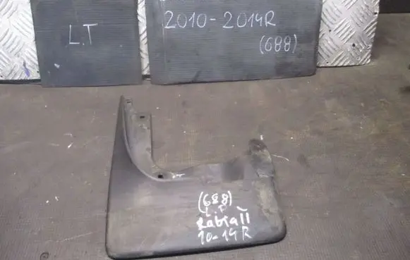 Skoda Fabia Mk2 (5J) Front mudguard 