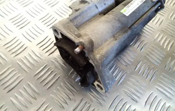 Audi A6 S6 C6 4F Starter motor 06D911023A D6GS19