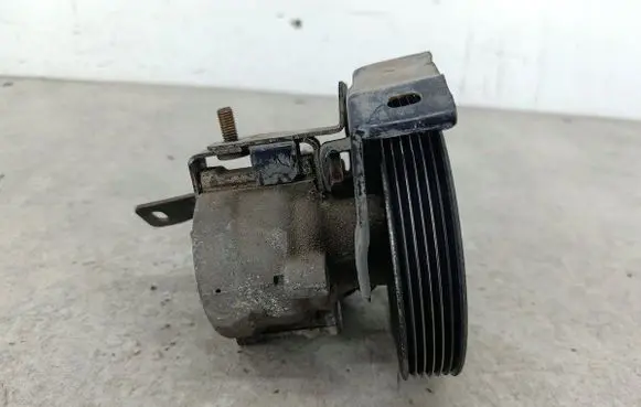 Fiat Fiorino Power steering pump 