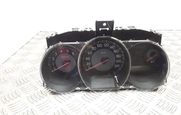 Nissan Tiida C11 Speedometer (instrument cluster) 24810EM02A 15117088