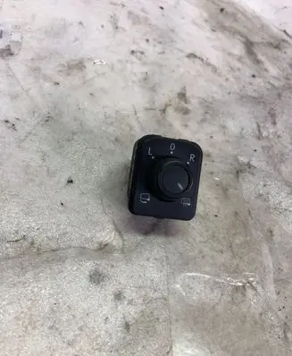 Volkswagen Touran III Wing mirror switch 3g0959565b