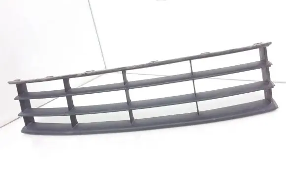 Skoda Octavia Mk2 (1Z) Front bumper lower grill 1Z0853667c