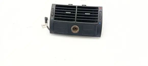 BMW X5 E53 Rear air vent grill 8409081