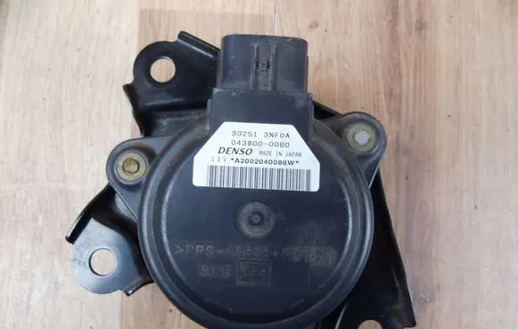 Nissan Leaf II (ZE1) Gear selector 332513NF0A