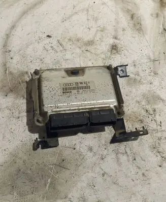Audi A3 S3 8L Engine control unit/module 038906012A
