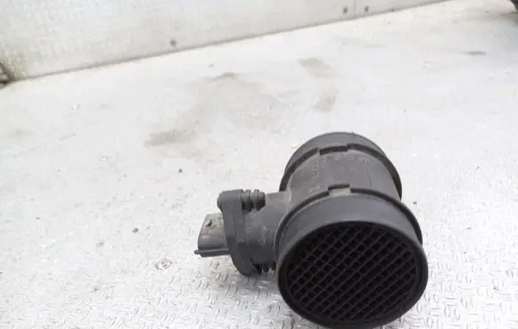 Chrysler Voyager Mass air flow meter 05293155AB 0281002451