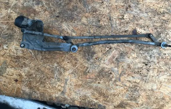 Renault Megane I Front wiper linkage and motor 53548402