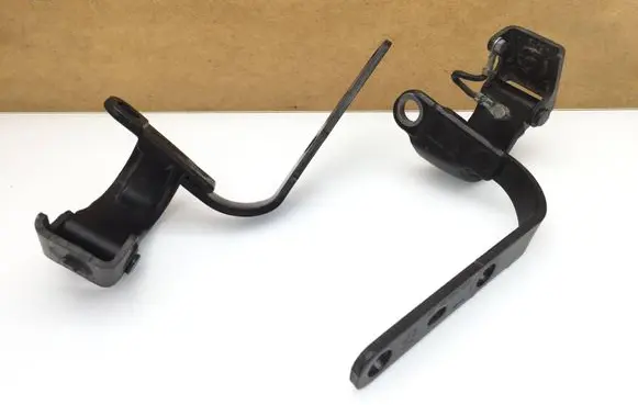 Peugeot 508 II Tailgate/trunk/boot hinge 9813642980
