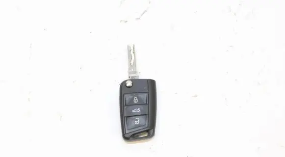 Volkswagen Golf VII Ignition key/card 5Q0959752DD