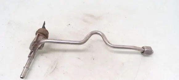 BMW 1 E81 E87 Fuel injector supply line/pipe 4561986