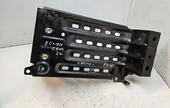 Mitsubishi Eclipse Cross Battery tray 