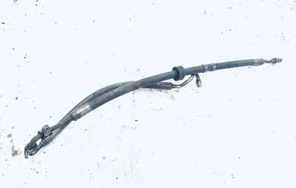 Mercedes-Benz C W203 Power steering hose/pipe/line
