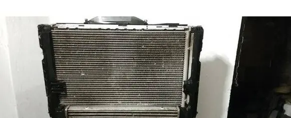 BMW X1 E84 Coolant radiator 848763 8487641 17428487641