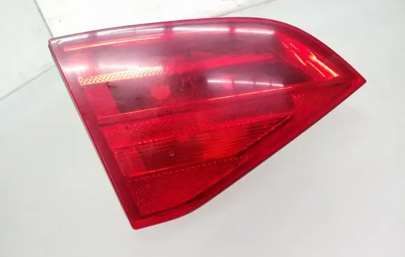 Audi A4 S4 B8 8K Tailgate rear/tail lights 21968002 219601