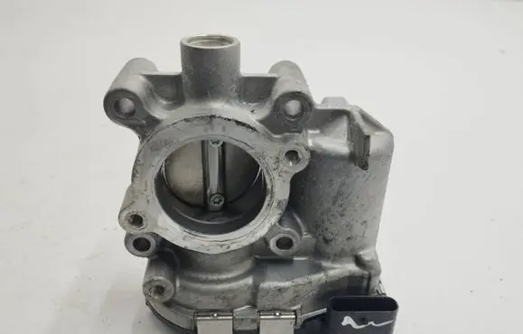 Nissan Juke II F16 Throttle valve 161203209R 0280750654 A2821410200