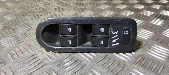 Renault Scenic II - Grand scenic II Electric window control switch 156018070