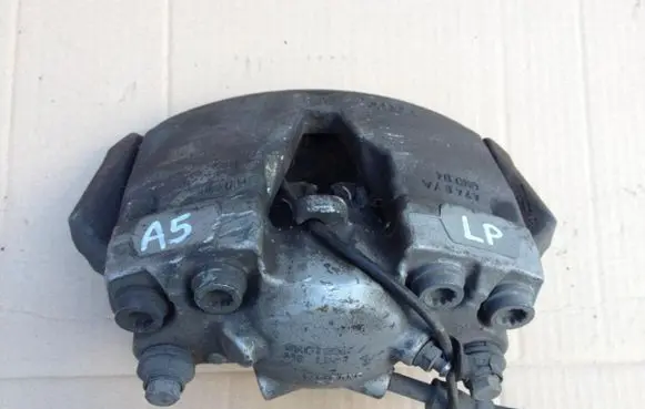 Audi A5 8T 8F Front brake caliper 8K0105K