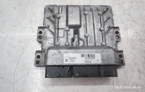 Opel Movano B Engine control unit/module 237108788R