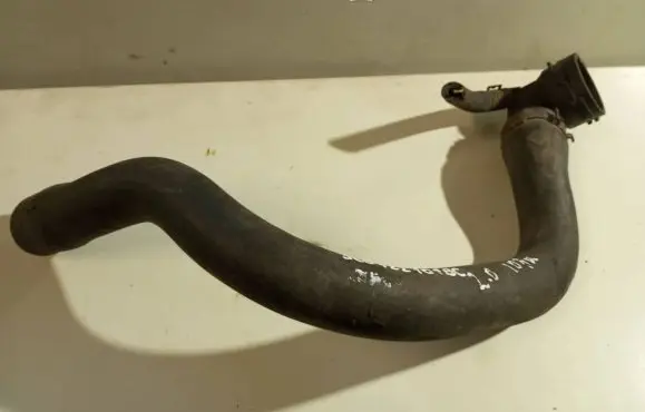 Volkswagen PASSAT B6 Engine coolant pipe/hose 3C0122101BC