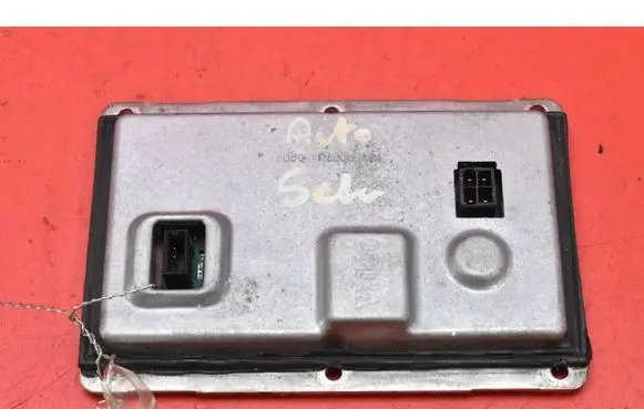 Audi A4 S4 B6 8E 8H Voltage converter/converter module 73160087J