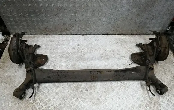 Nissan Qashqai Rear axle beam 