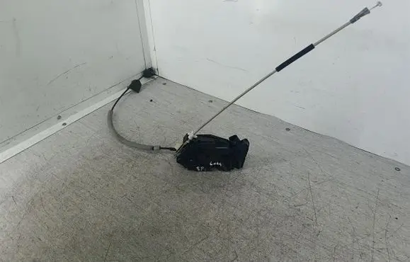 Seat Ibiza IV (6J,6P) Front door lock 16A5N1837016A