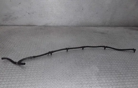 Volvo V70 Fuel return line/hose 