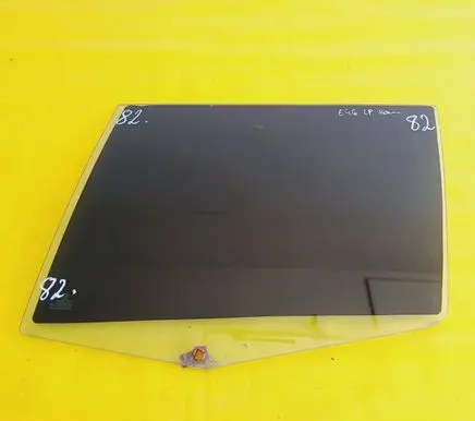 BMW 3 E46 Front door window glass four-door