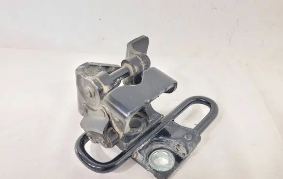 Volkswagen Golf V Rear door lower hinge 1K4833412L