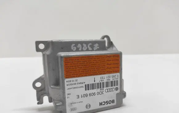 Volkswagen Touareg I Airbag control unit/module 3D0909601E 0285001733